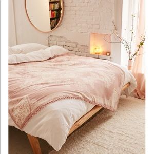 Urban Outfitters Other - Urban outfitters 62x62 tapestry Urban Outfitters Other - Urban outfitters 62x62 tapestry